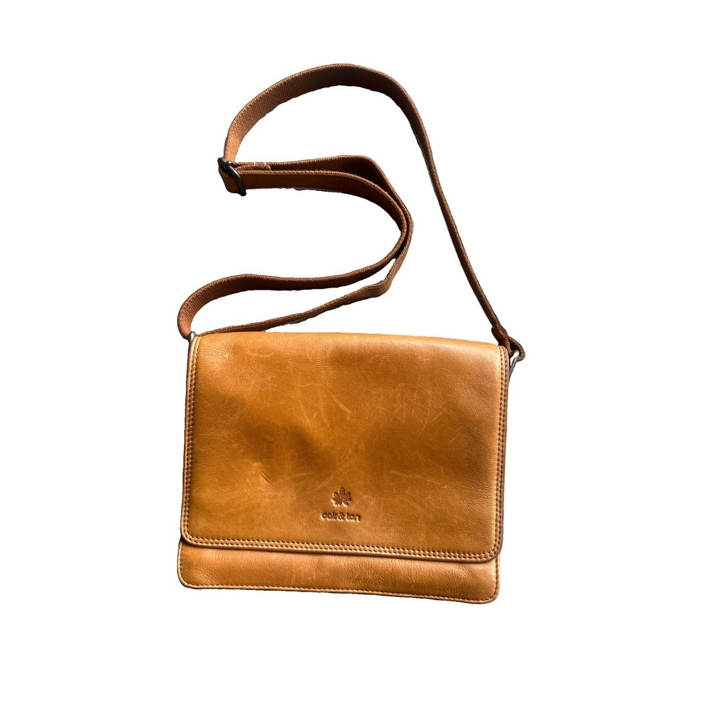 Oak & Tan Crossbody Shoulder Bag Tan Leather Flap Adjustable Strap EUC